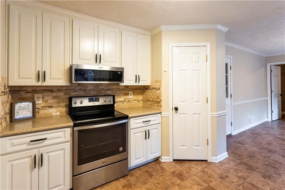 184 Wildflower Drive Social Circle, GA 30025