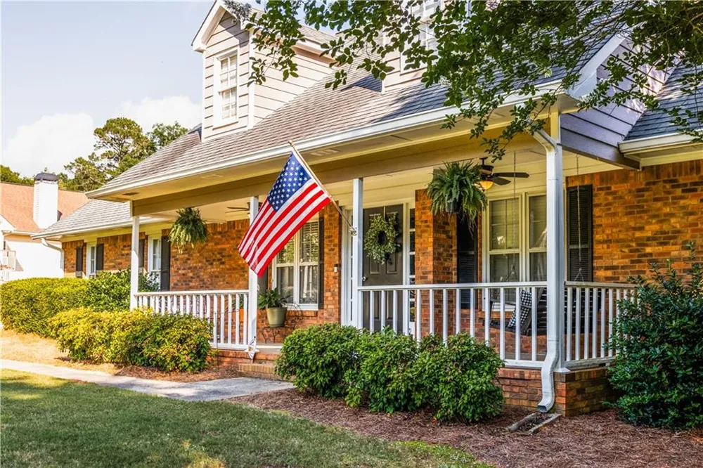 184 Wildflower Drive Social Circle, GA 30025