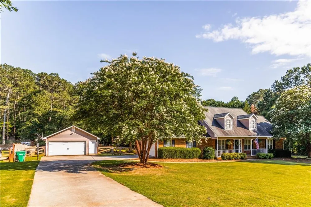 184 Wildflower Drive Social Circle, GA 30025
