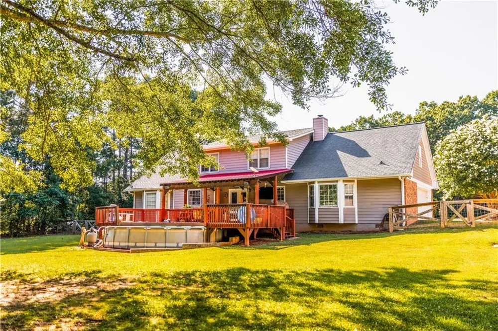184 Wildflower Drive Social Circle, GA 30025
