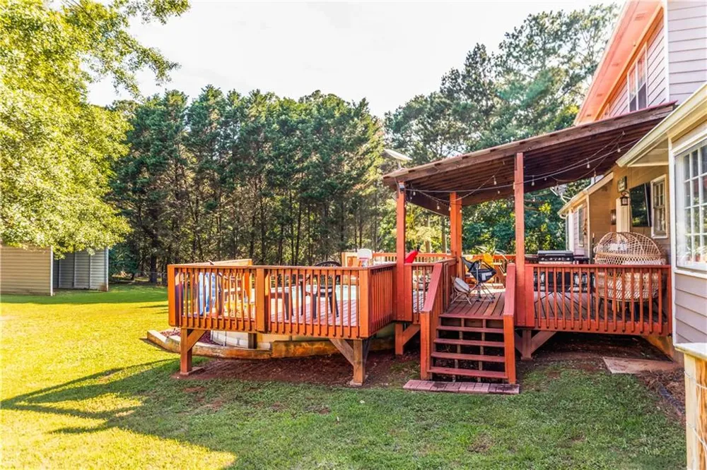 184 Wildflower Drive Social Circle, GA 30025