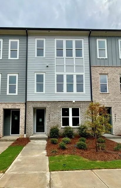 4453 Gradient Lane