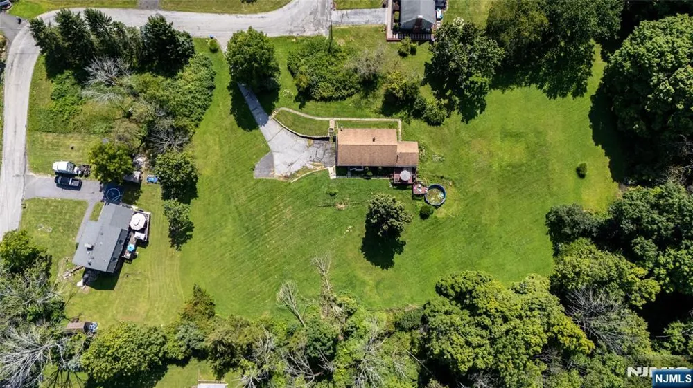 12 James Terrace Fredon, NJ 07860