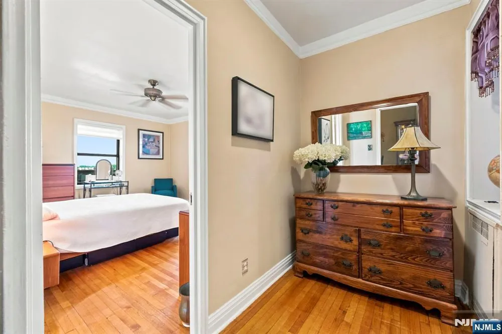 100 Prospect Avenue 4C Hackensack, NJ 07601