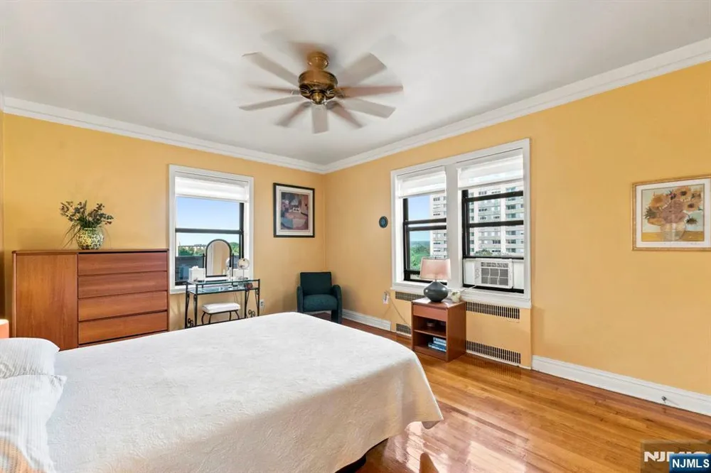 100 Prospect Avenue 4C Hackensack, NJ 07601