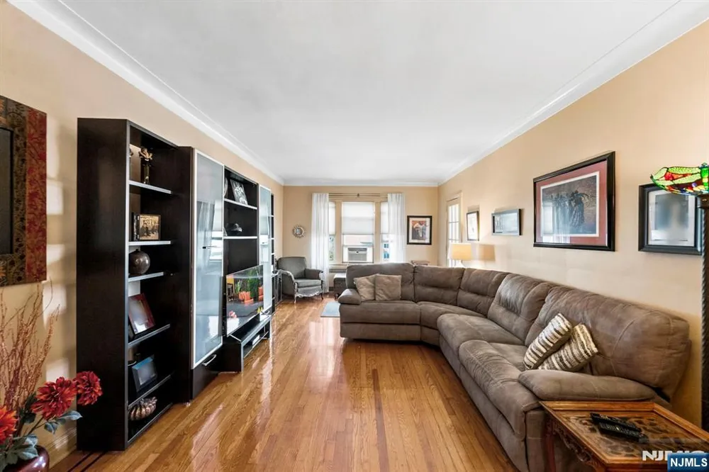 100 Prospect Avenue 4C Hackensack, NJ 07601