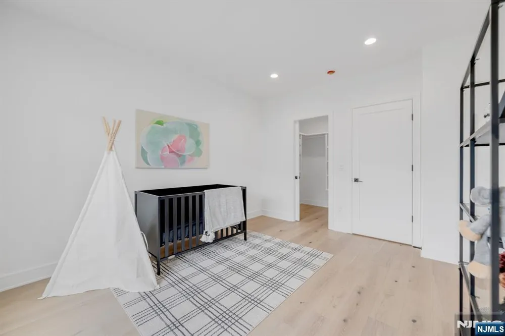 23 Feldman Court Paramus, NJ 07652
