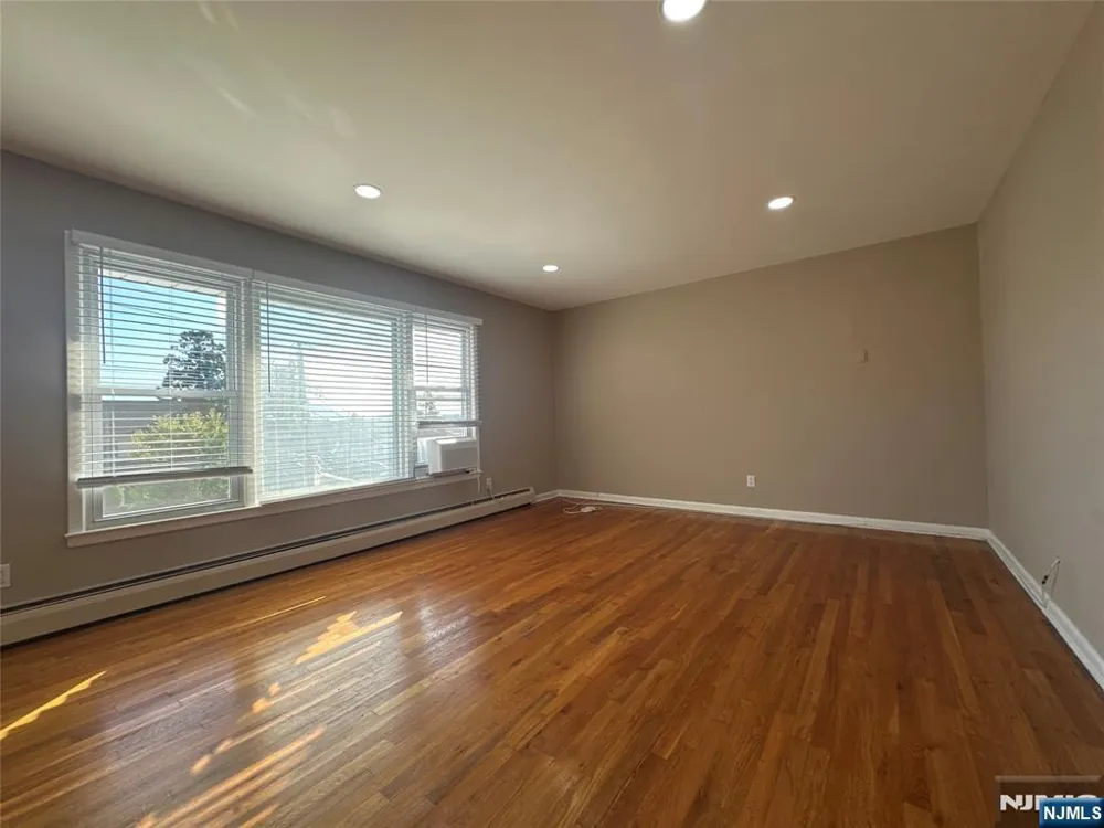 253 Parker Avenue Hackensack, NJ 07601