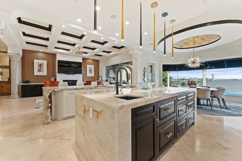 6 Waterford Oaks Lane Kemah, TX 77565