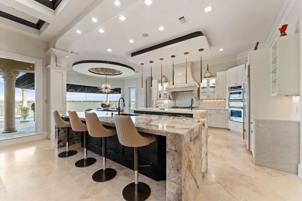 6 Waterford Oaks Lane Kemah, TX 77565