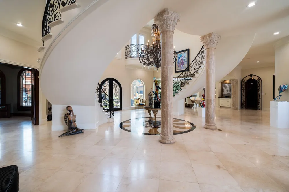 6 Waterford Oaks Lane Kemah, TX 77565