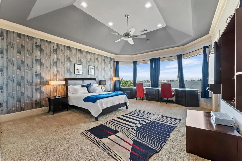 6 Waterford Oaks Lane Kemah, TX 77565