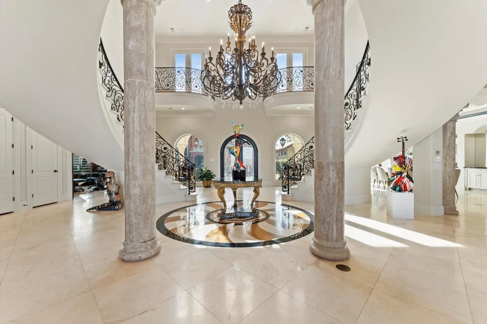 6 Waterford Oaks Lane Kemah, TX 77565