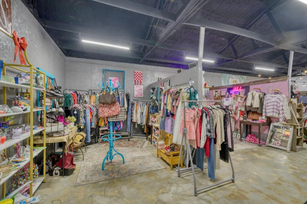 710 S May Street Madisonville, TX 77864