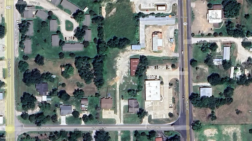 710 S May Street Madisonville, TX 77864