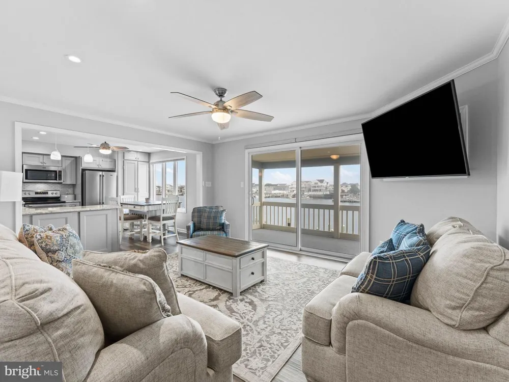 444 W SHORE DRIVE #APT 4 Brigantine, NJ 08203