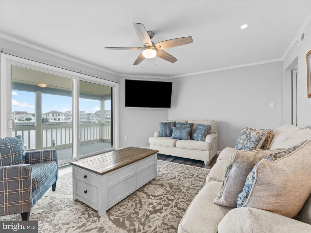 444 W SHORE DRIVE #APT 4 Brigantine, NJ 08203