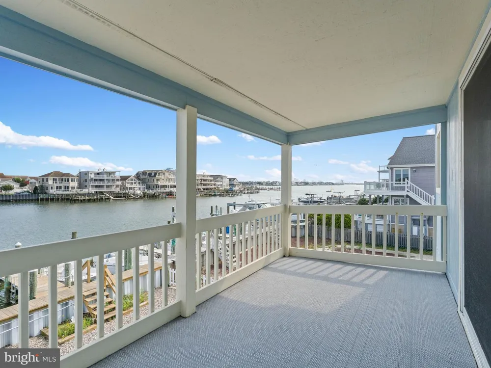 444 W SHORE DRIVE #APT 4 Brigantine, NJ 08203