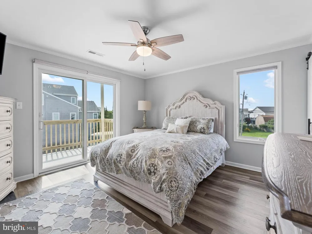 444 W SHORE DRIVE #APT 4 Brigantine, NJ 08203