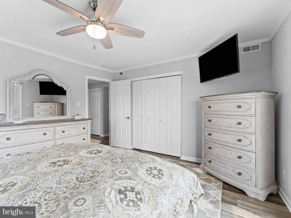 444 W SHORE DRIVE #APT 4 Brigantine, NJ 08203