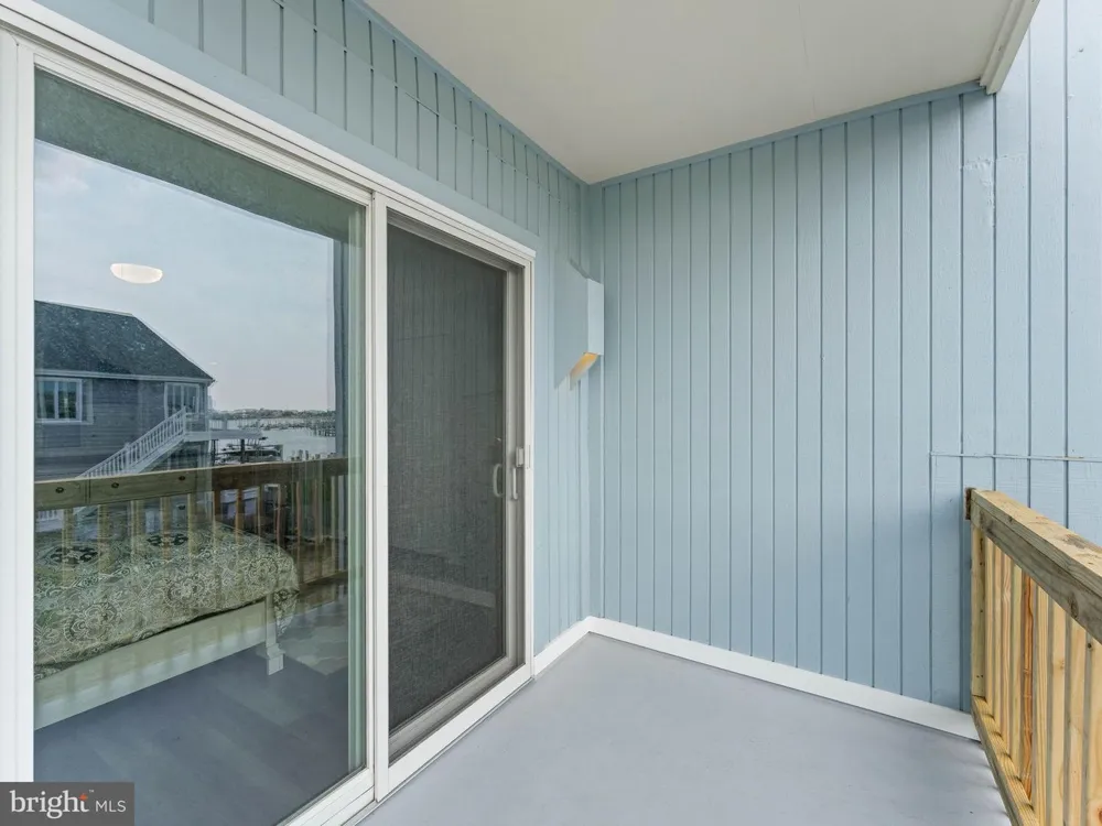 444 W SHORE DRIVE #APT 4 Brigantine, NJ 08203