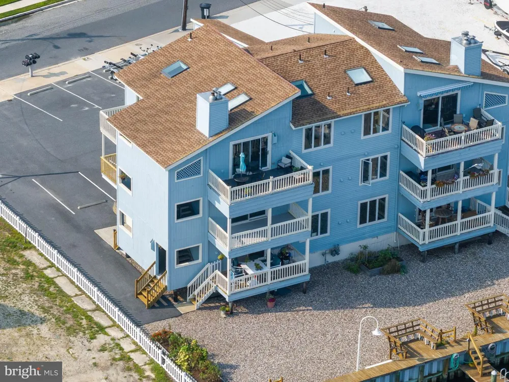 444 W SHORE DRIVE #APT 4 Brigantine, NJ 08203