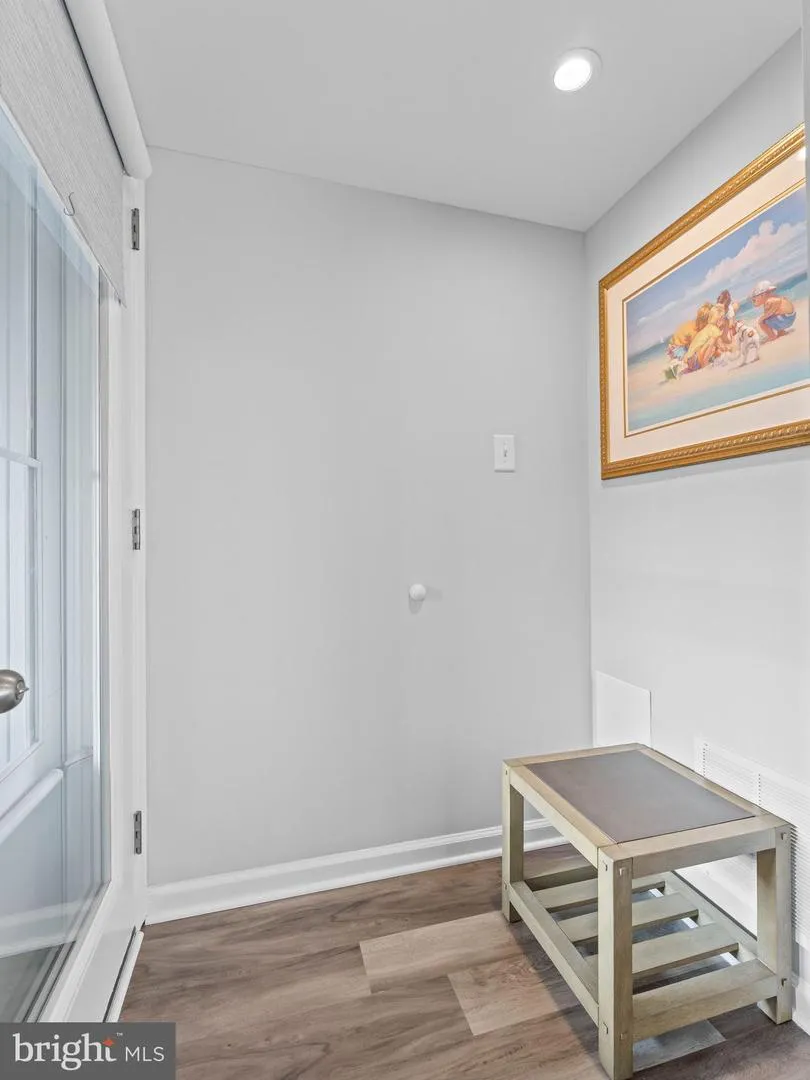 444 W SHORE DRIVE #APT 4 Brigantine, NJ 08203