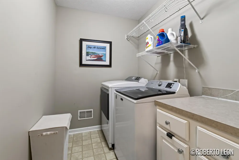 7520 Crooked Creek Drive SW Byron Center, MI 49315