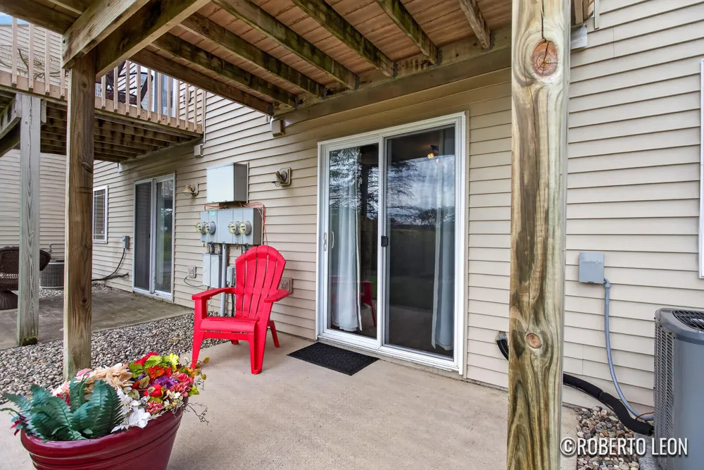 7520 Crooked Creek Drive SW Byron Center, MI 49315
