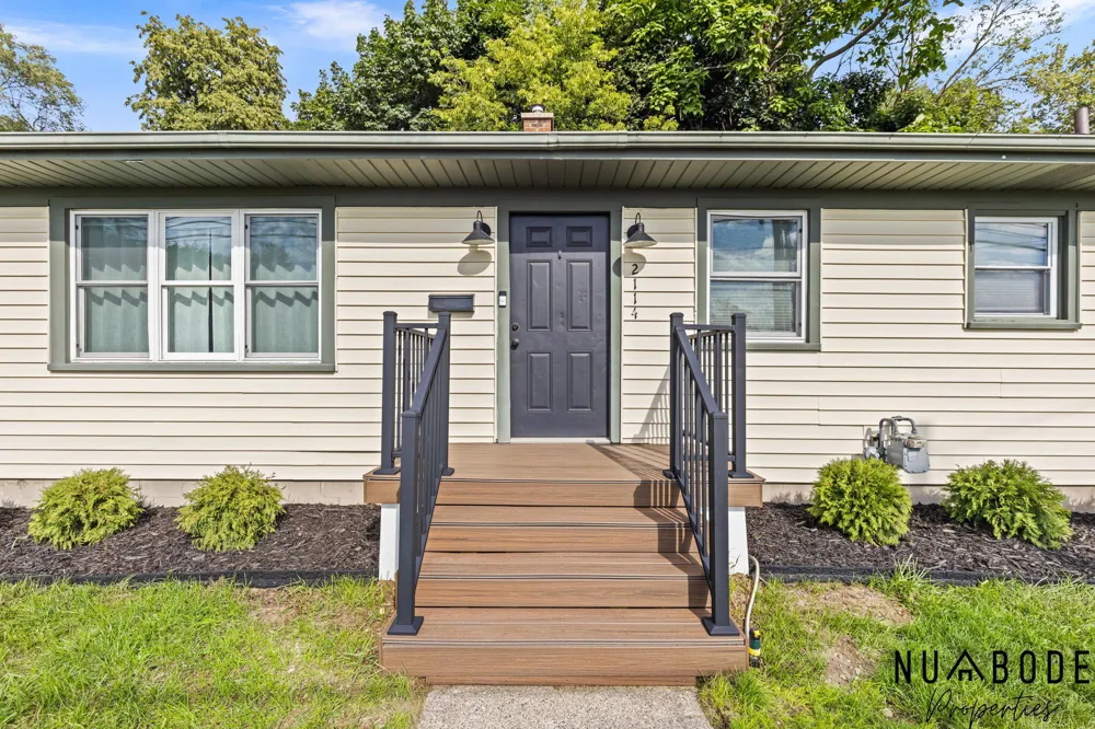 2114 Kalamazoo Avenue SE Grand Rapids, MI 49507