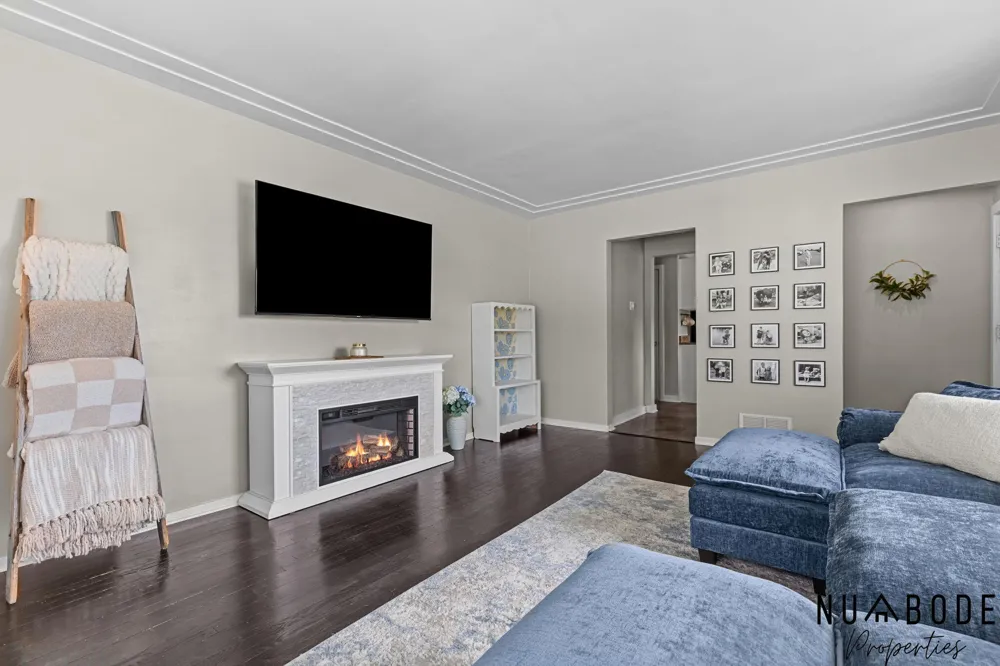 2114 Kalamazoo Avenue SE Grand Rapids, MI 49507