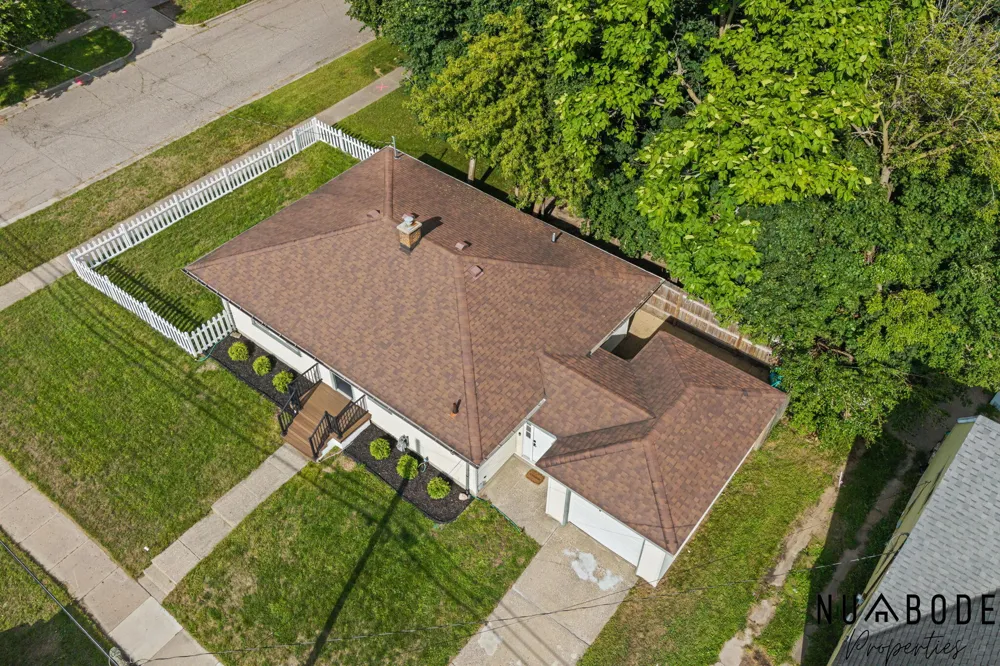 2114 Kalamazoo Avenue SE Grand Rapids, MI 49507