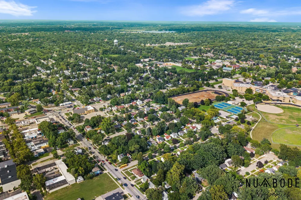 2114 Kalamazoo Avenue SE Grand Rapids, MI 49507