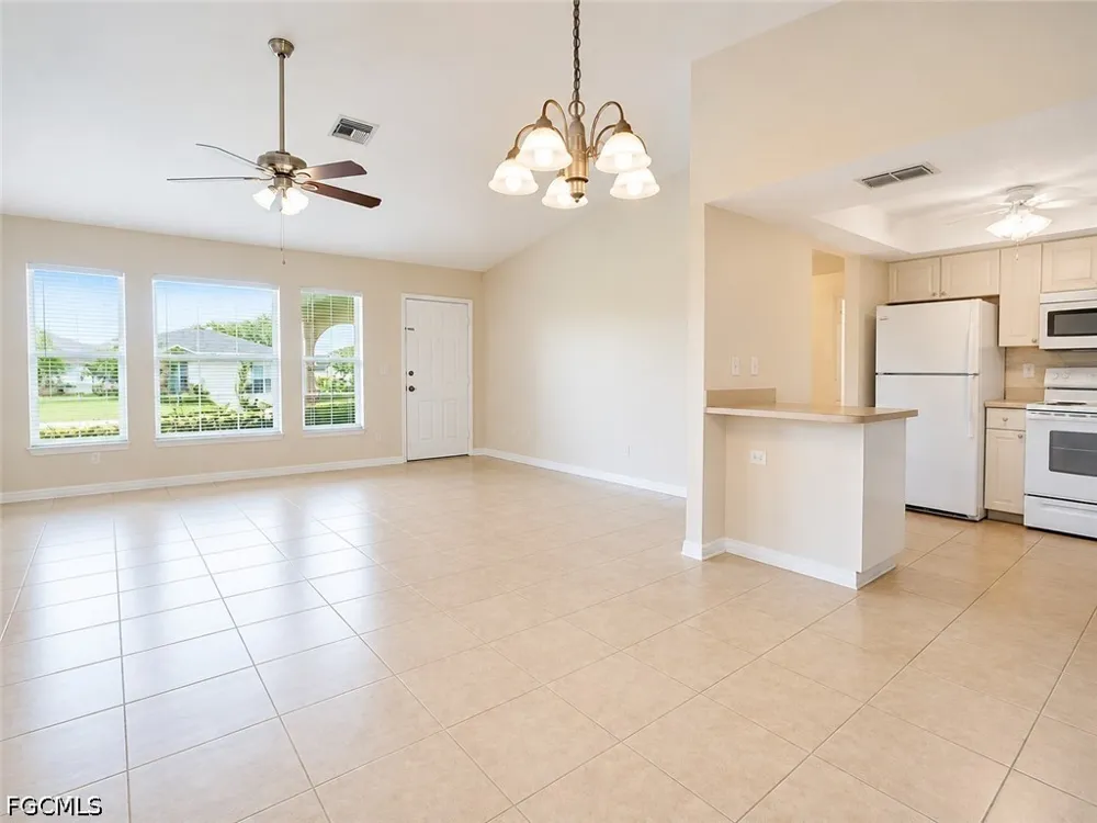 SE 19th Lane Cape Coral, FL 33990