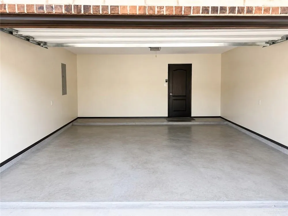 616 E Seminole Avenue Pharr, TX 78577