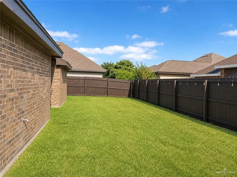 616 E Seminole Avenue Pharr, TX 78577
