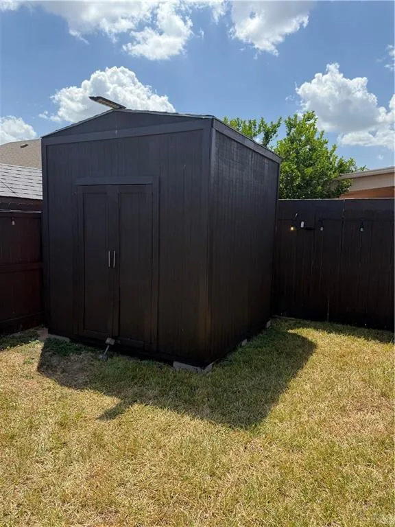 616 E Seminole Avenue Pharr, TX 78577
