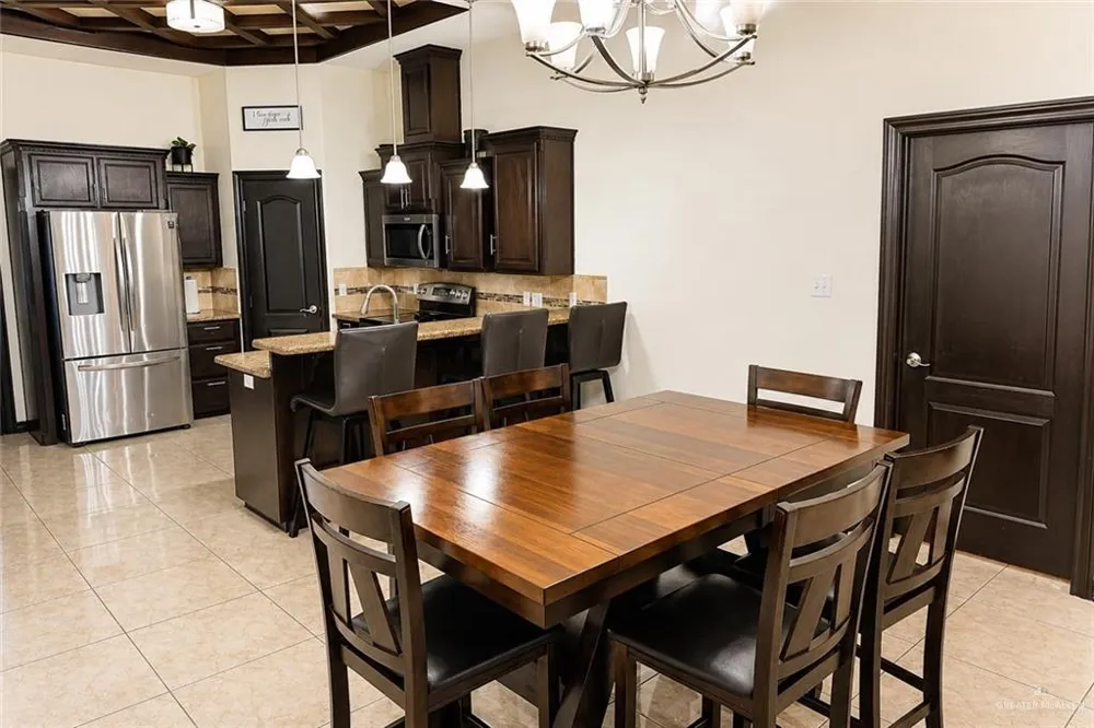616 E Seminole Avenue Pharr, TX 78577