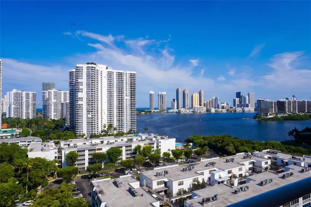 3300 NE 192nd St #1612 Aventura, FL 33180