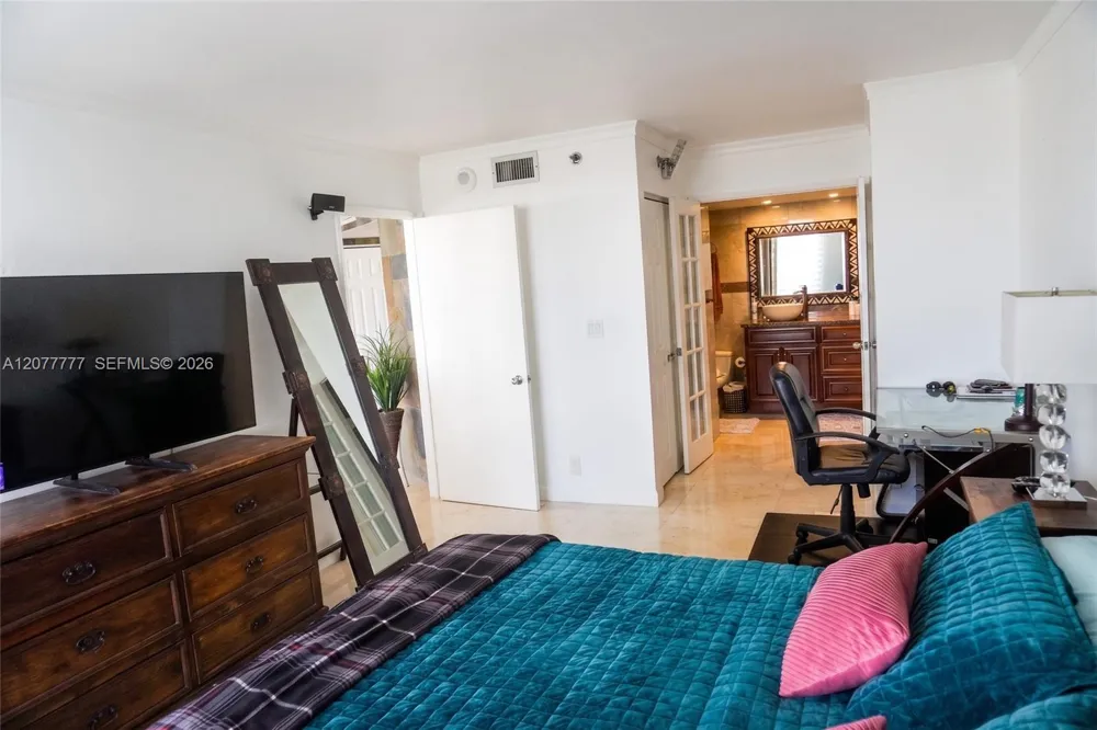 3300 NE 192nd St #1612 Aventura, FL 33180