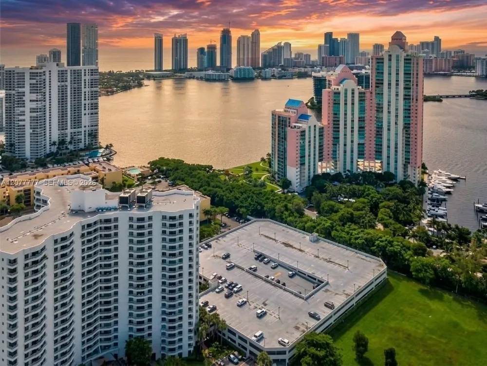 3300 NE 192nd St #1612 Aventura, FL 33180