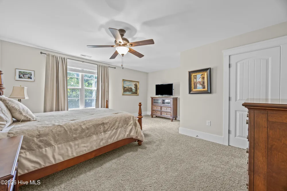 908 Bedminister Lane Wilmington, NC 28405