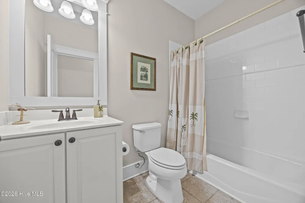 908 Bedminister Lane Wilmington, NC 28405