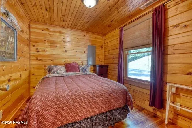 158 Red Oak Forest Lane Murphy, NC 28906