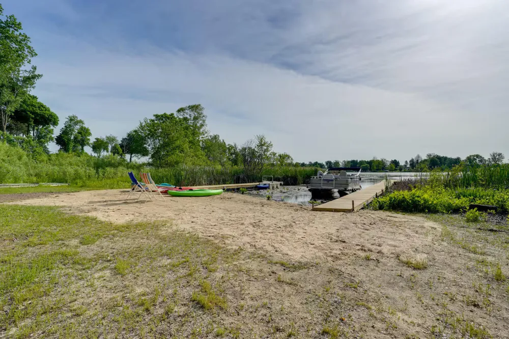 48873 Rush Lake Road Hartford Township, MI 49057