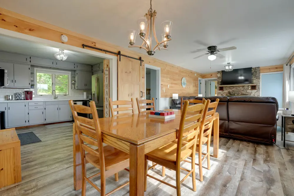 48873 Rush Lake Road Hartford Township, MI 49057