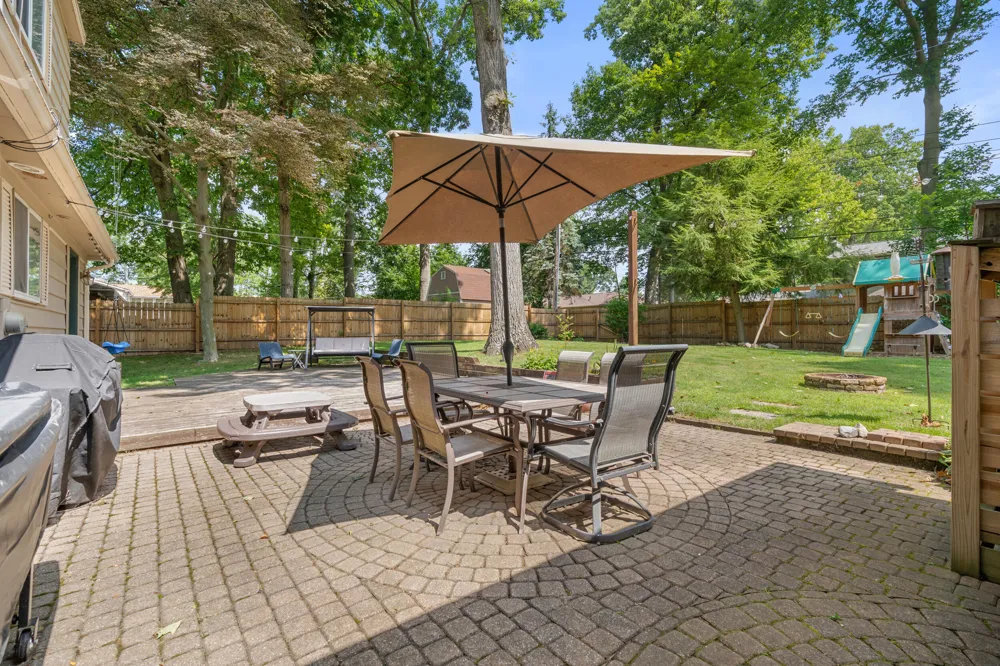 5898 Hummingbird Lane Clarkston City, MI 48346