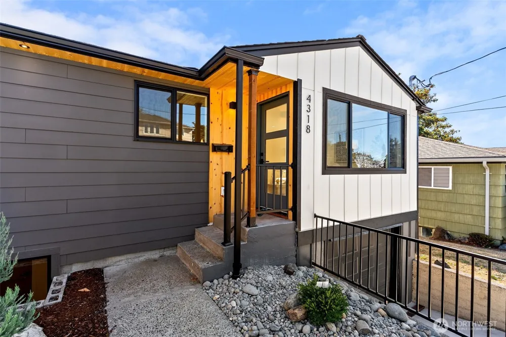 4318 S 10th Tacoma, WA 98405