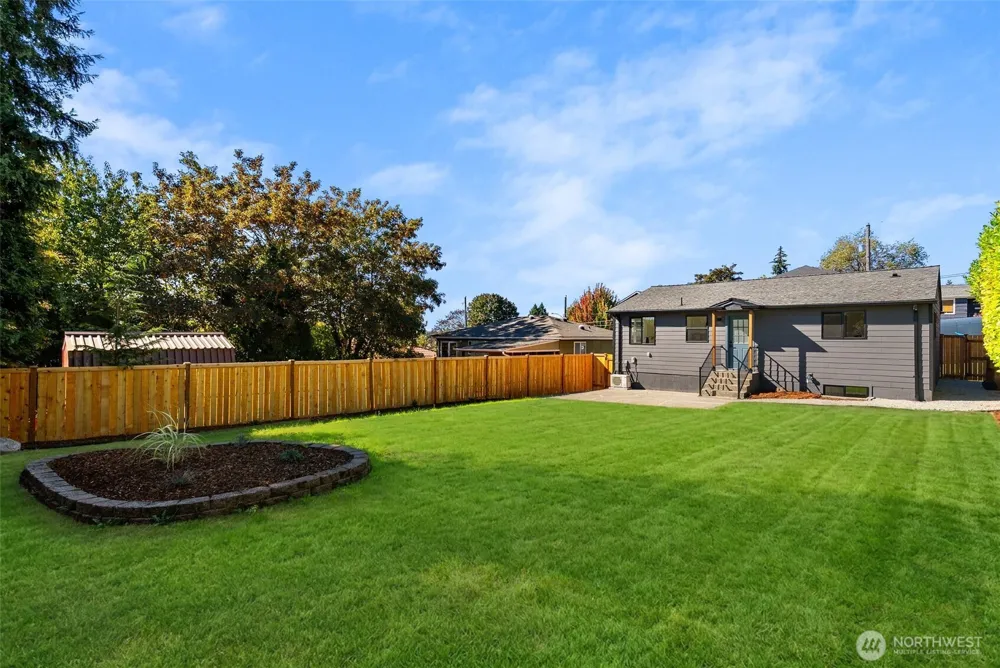 4318 S 10th Tacoma, WA 98405