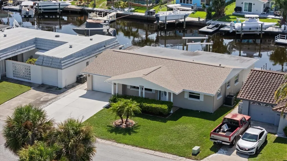 4933 SHELL STREAM BOULEVARD New Port Richey, FL 34652